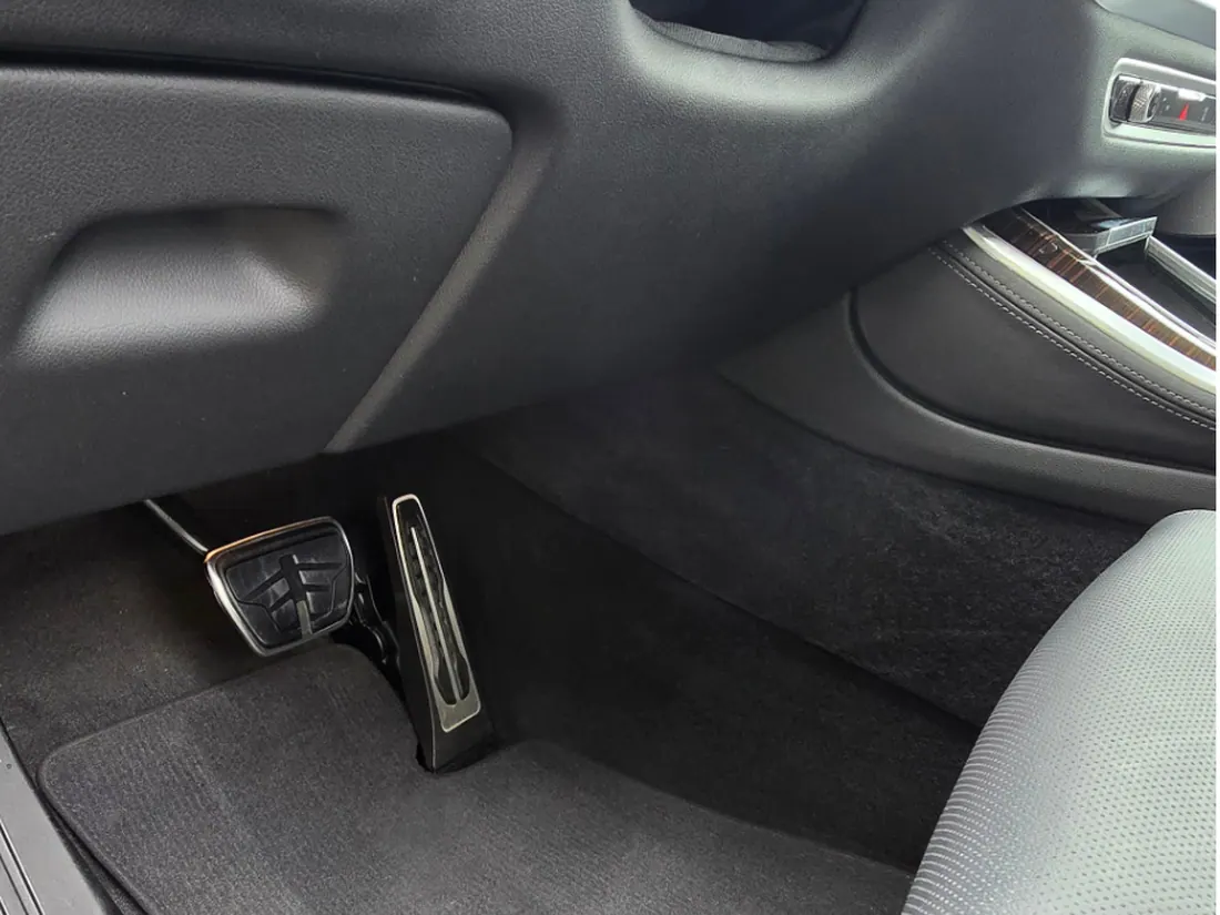 Cabine d'utilitaire propre après nettoyage