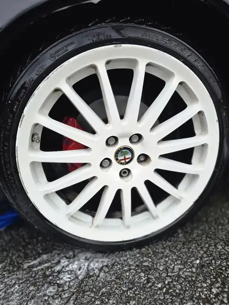 Véhicule traité au camion aménagé de Dôme Auto Clean